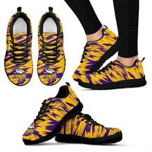 Load image into Gallery viewer, Brush Strong Cracking Comfortable Minnesota Vikings Sneakers