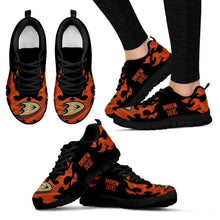Load image into Gallery viewer, Tribal Flames Pattern Anaheim Ducks Sneakers